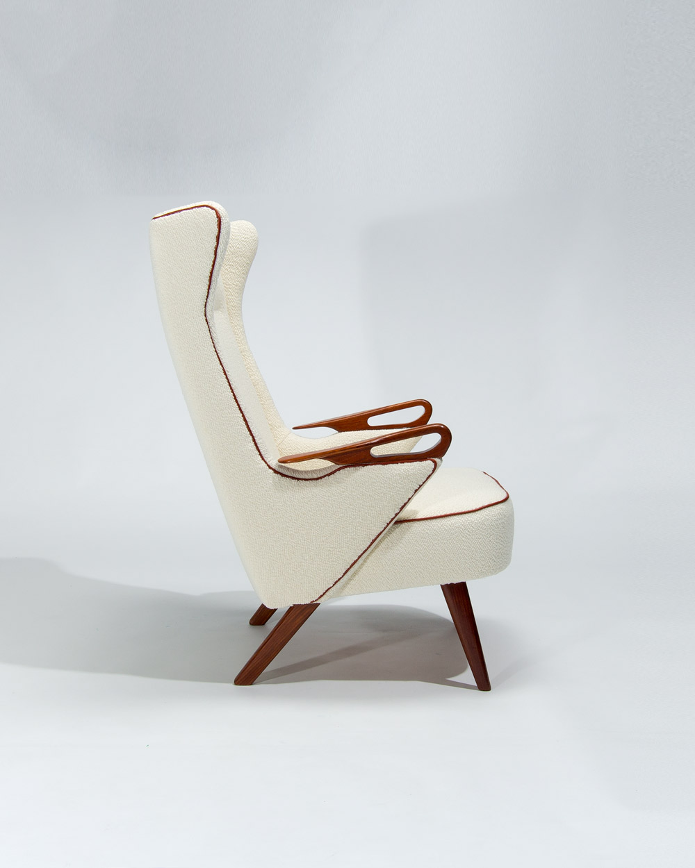 side profile Danish high back lounge chair teak arms Findahls Møbelfabrik