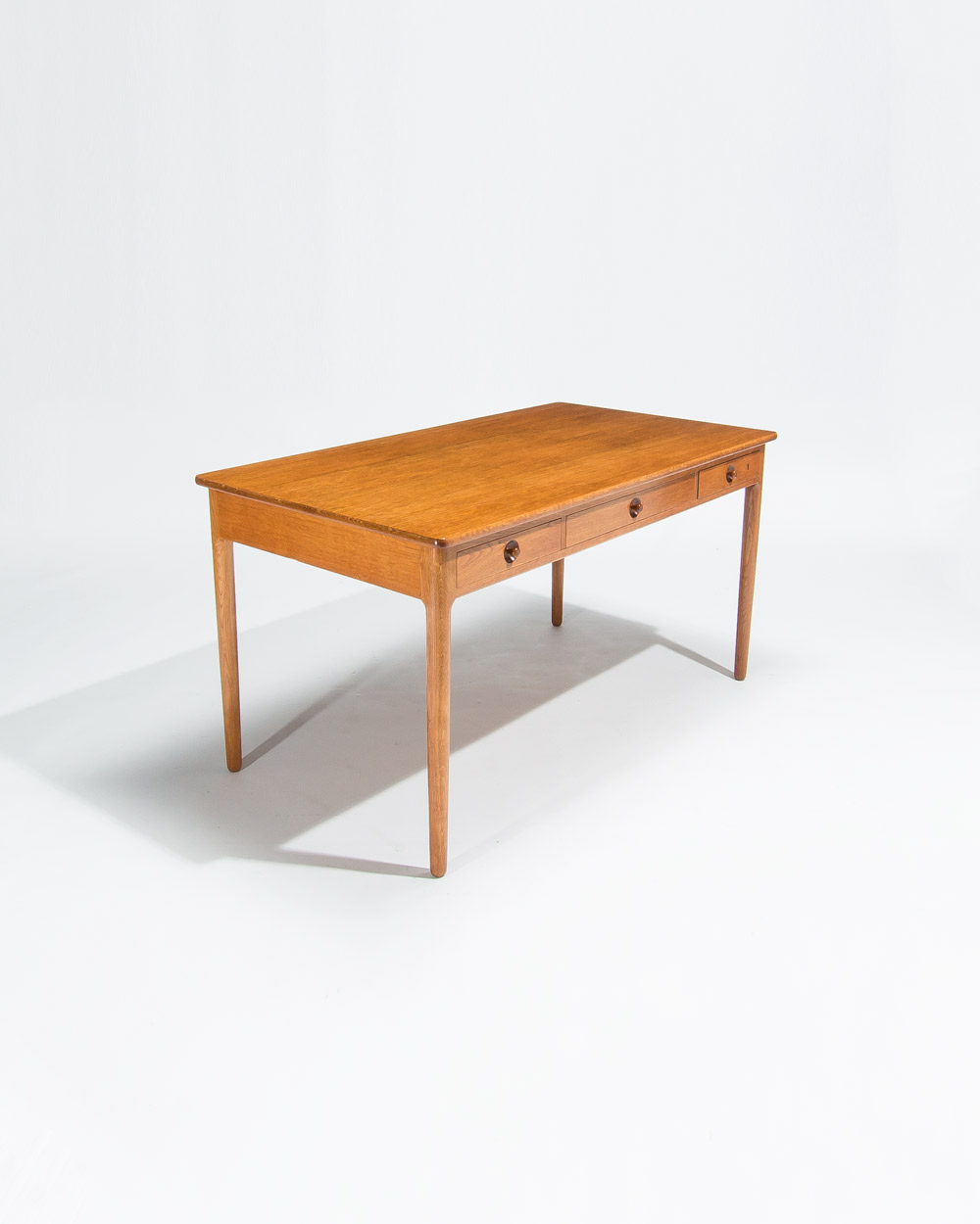 hans-wegner-at305-desk-oak-side-angle-2