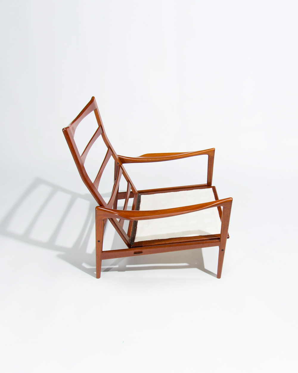 Teak frame of Ib Kofod Larsen lounge chair with cushions removed